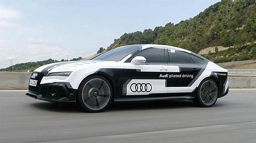 El Audi RS7 pilotado en acción