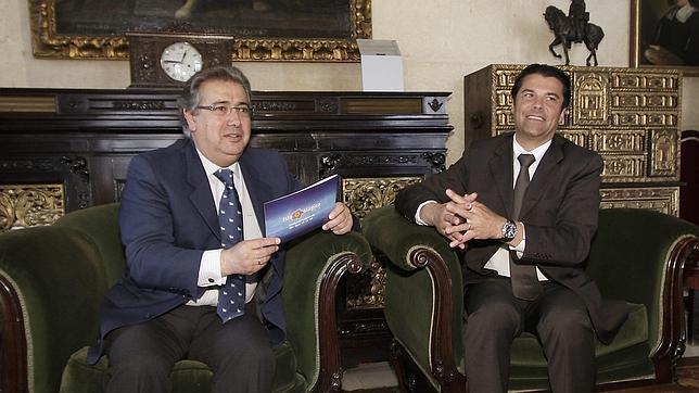 La nueva Isla Mágica destaca el respaldo de las instituciones y el papel de Peláez
