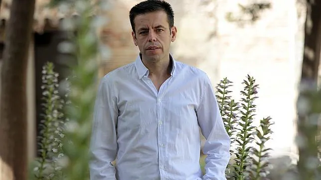 Pedro muñoz dating agency