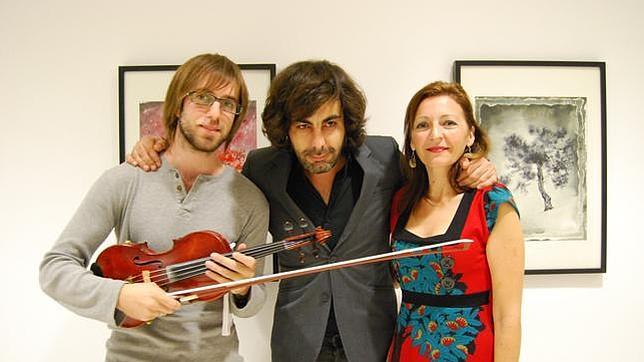 El pintor Aure Gallego expone en Montequinto el trabajo en acuarelas de su última etapa