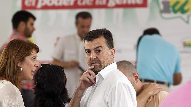 El coordinador general de IU Andalucía, Antonio Maillo