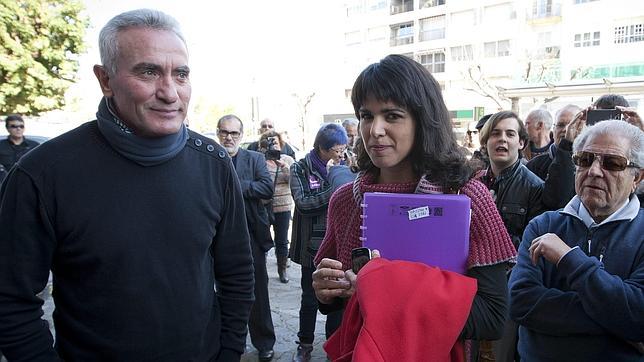 La dirección de Podemos no confía en que su candidata a la Junta, Teresa Rodríguez, pueda gobernar en Andalucía