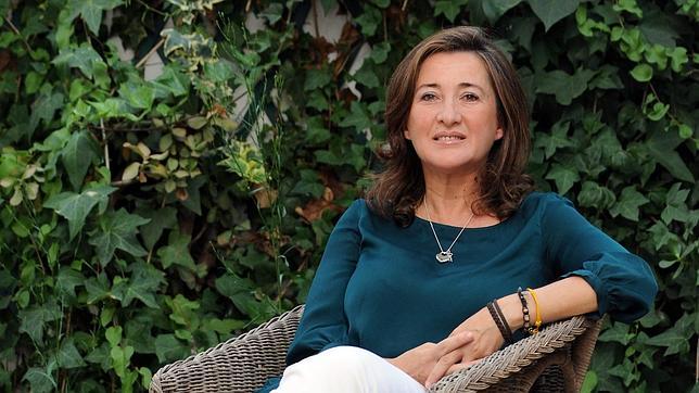 «Hay niños y jóvenes que duermen pegados a la Blackberry»