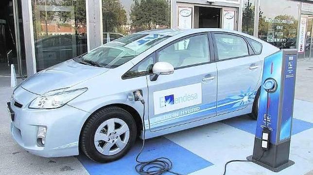 Endesa arranca el coche eléctrico en Sevilla