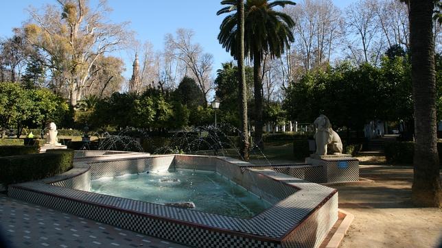 La Fuente De Los Leones Vuelve A Funcionar