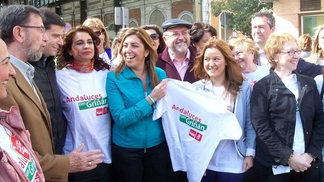 Susana Díaz «Arenas gana 500 euros al día y siempre ha Susana Díaz «Arenas gana 500 euros al día y siempre ha