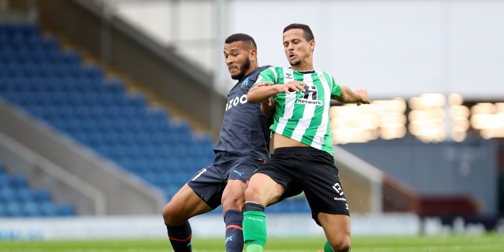 Positivo Estreno De Luiz Felipe Como Jugador Del Betis