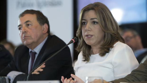 La presidenta andaluza, Susana Díaz, junto a Luis Ayala durante el Comité Mediterráneo de la Internacional Socialista