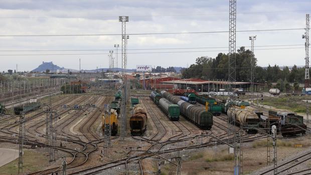 Estación de trenes de mercancías de El Higuerón