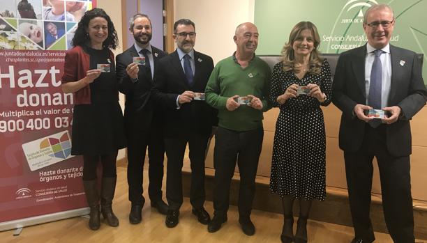 La Consejera Marína Álvarez, segunda por la derecha, presentó este jueves el balance de trasplantes en Andalucía