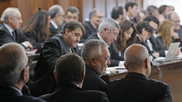 Sala de la Audiencia de Sevilla donde se celebra el juicio del caso ERE