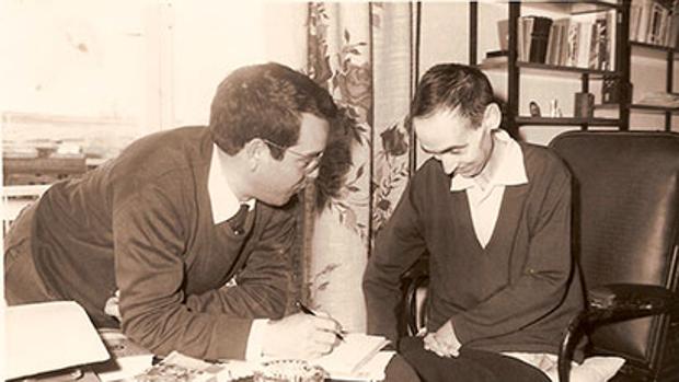 Manuel Lozano Garrido, Lolo, junto a su medico y amigo Juan Pérez