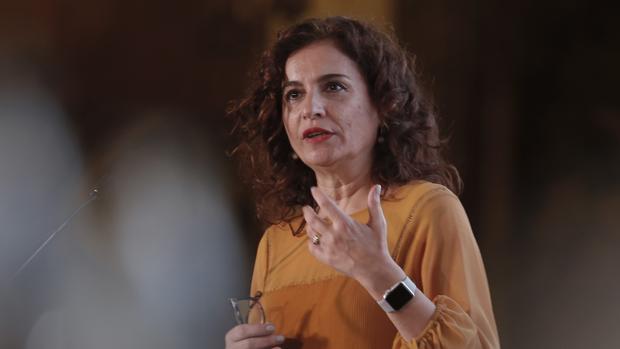 María Jesús Montero, en el Foro de Directivas Andaluzas de Deloitte