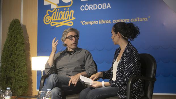 David Trueba, durante su particiación ayer en la Feria del Libro de Córdoba