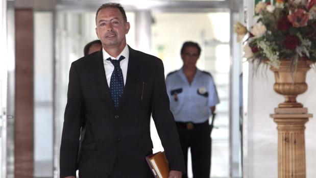 El ex director general de Trabajo de la Junta, Daniel Rivera, uno de los ex cargos excluidos