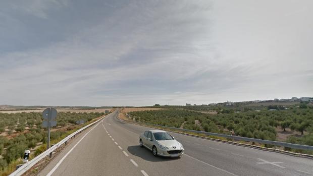 Tramo de la carretera A-386 en el término municipal de La Rambla