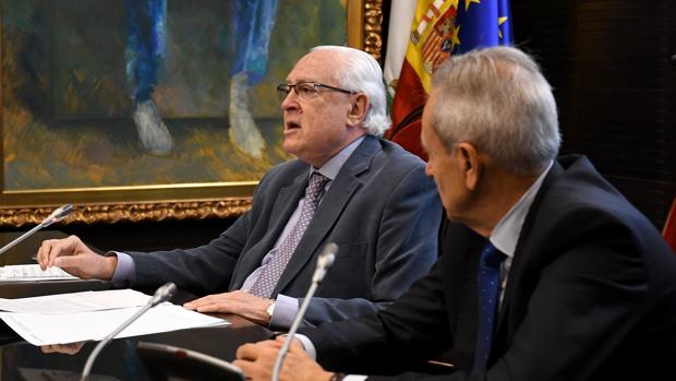 EL viceconsejero Jaime Raynaud, este lunes en la sede de la Cámara de Comercio en Sevilla