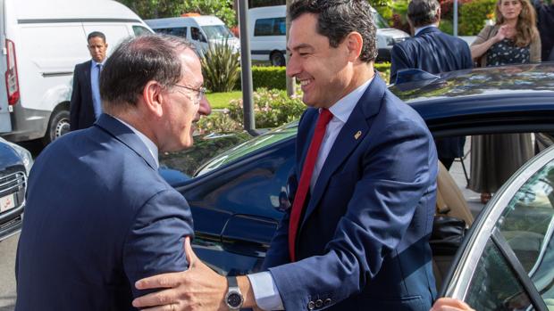 El presidente de la Junta, Juanma Morneno, este miéroles en Marruecos