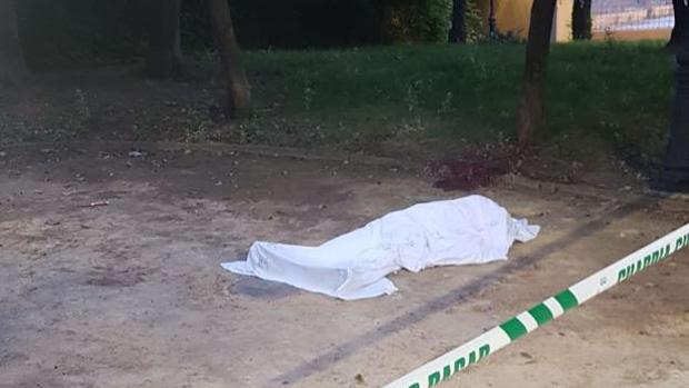 Cadáver del hombre asesinado en Granada