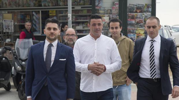 Serrano a su llegada al juzgado para declarar por la muerte de Julen
