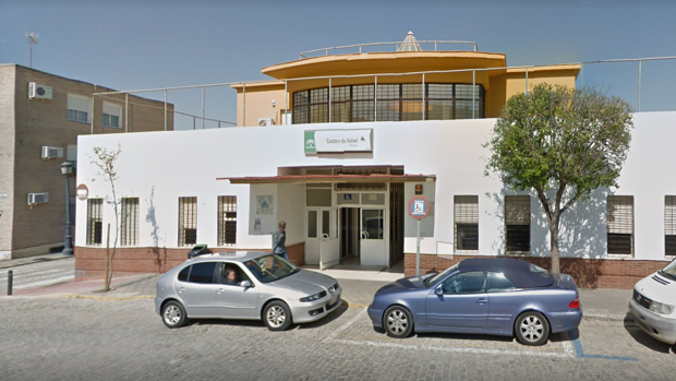 El centro de salud de Moguer recibió la mayor parte de los afectados durante la pasada noche