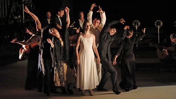 Ensayo del Ballet Flamenco de Andalucía en el teatro del Generalife
