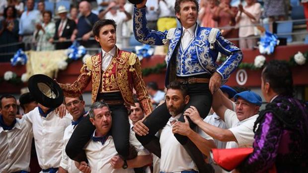 Pablo y Guillermo Hermoso de Mendoza salen a hombros en San Sebastián