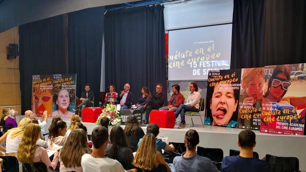 Presentación de la iniciativa en el IES Murillo de Sevilla