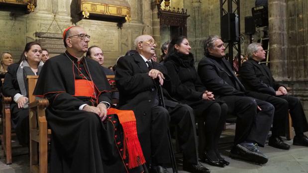 La familia de Montserrat Caballé, en el funeral por la soprano
