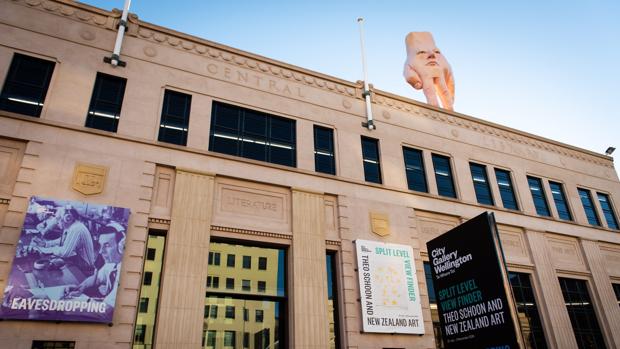 «Quasi», sobre el tejado de la City Gallery Wellington