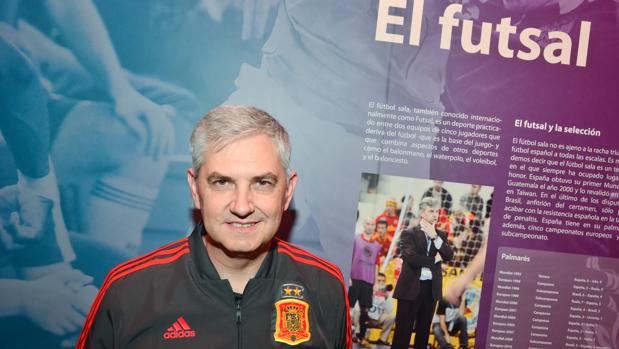 José Venancio López, en el museo de la selección española