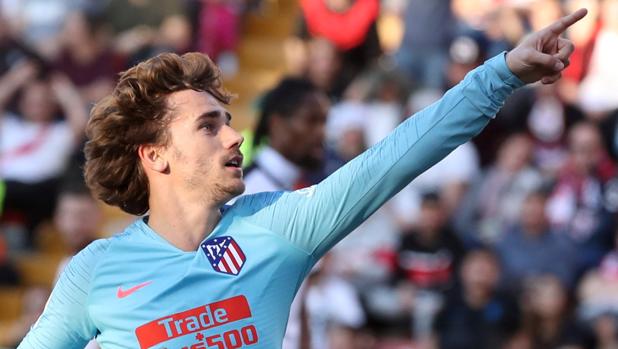Griezmann celebra su gol en el campo del Rayo Vallecano