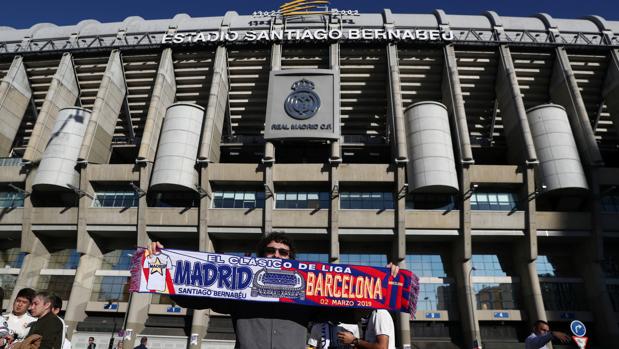 Estadio Santiago Bernabéu, antes del último clásico de Liga