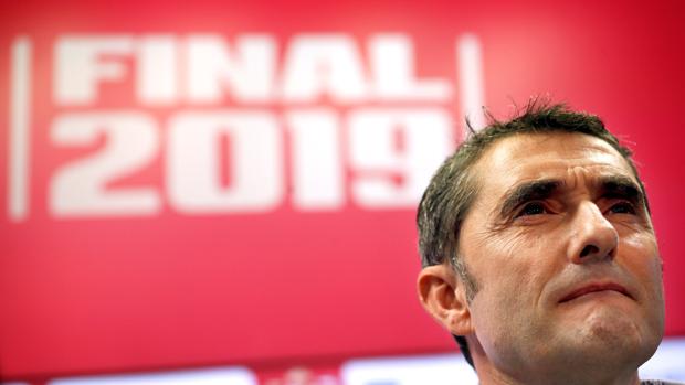 Ernesto Valverde durante la rueda de prensa previa a la final