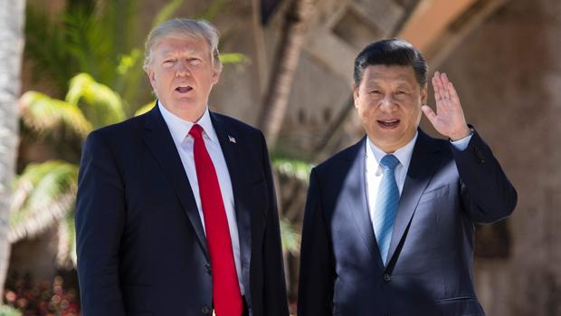 El presidente de EE.UU., Donald Trump, y el presidente chino, Xi Jinping, en una cumbre en 2017