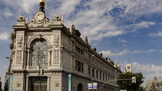 De las 19.695 reclamaciones presentadas al Banco de España en 2018, solo 6.708 fueron resueltas