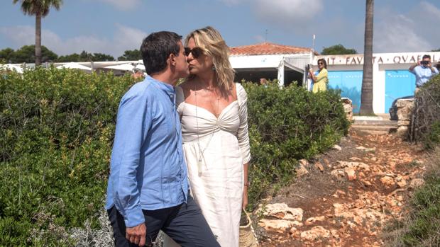 Manuel Valls y Susana Gallardo