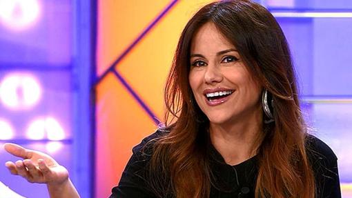 Mónica Hoyos, en el plató de «Mujeres y hombres y viceversa»