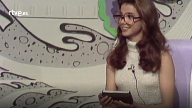 Victoria Abril fue azafata de «Un, dos, tres... responda otra vez»