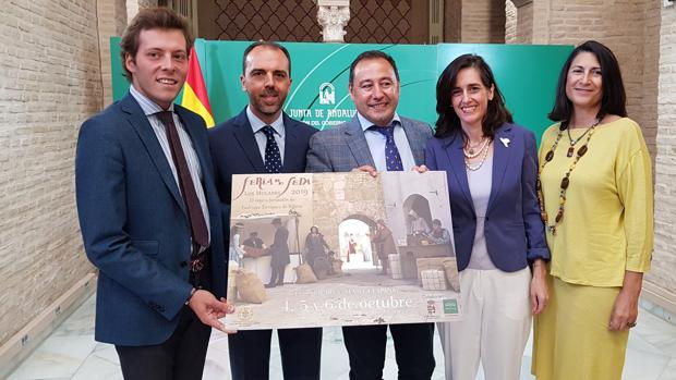 Presentación de la IV Feria de la Seda, que se celebrará del 4 al 8 de octubre en Los Molares