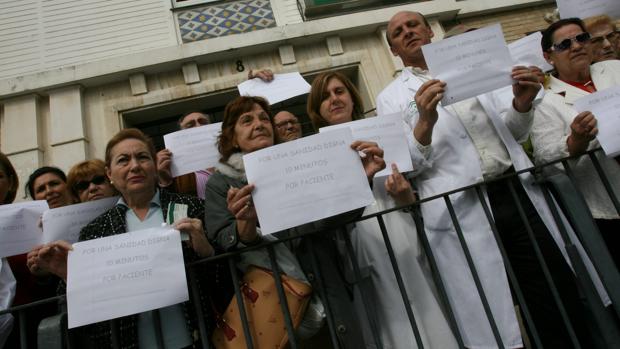 Los médicos de Atención Primaria de los centros de salud de Sevilla estarán en huelga el 27 de noviembre
