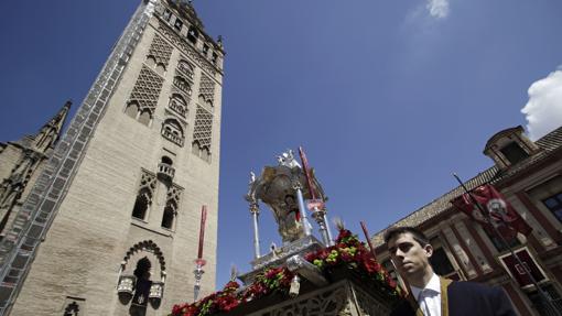 Procesión del Corpus Christi en la Catedral