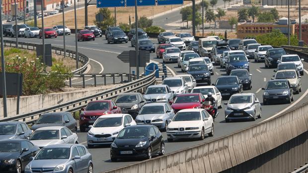 Situación de la circulación en el pasado puente de la Constitución e Inmaculada