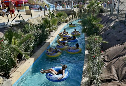 En 2014, Isla Mágica incorporó una zona acuática al parque temático