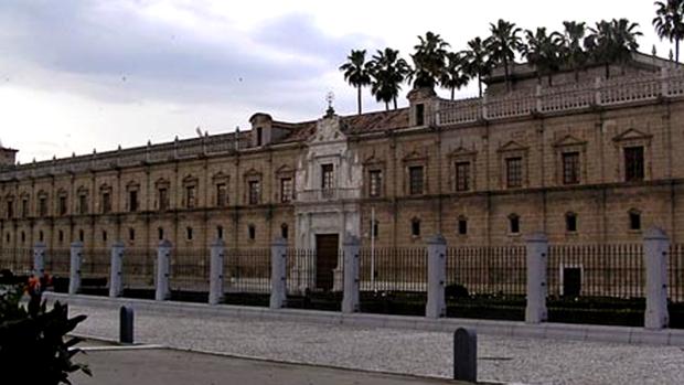 Fachada del Parlamento de Andalucía
