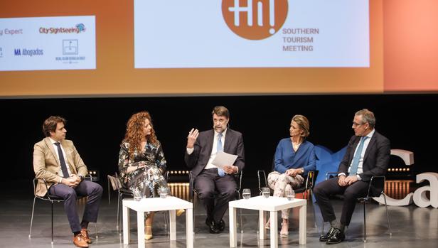Jorge Robles, Lourdes Millán, Javier Rubio, Reyes Domecq y Diego Hernández