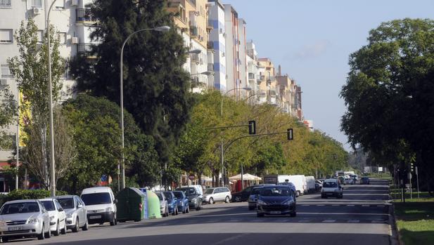 Avenida Emilio Lemos