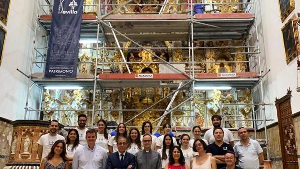 El rector de la US, Miguel Ángel Castro, visitó el trabajo que están realizando los alumnos