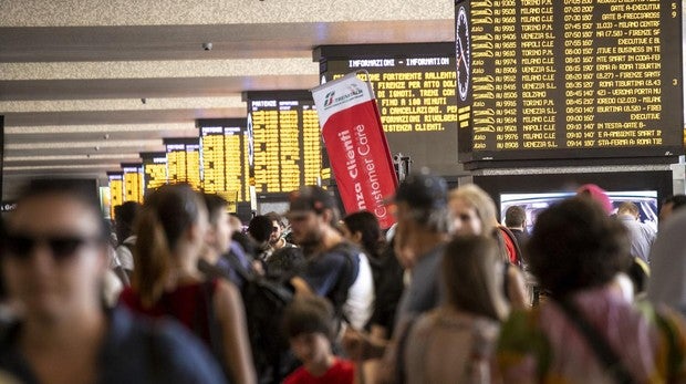 Pasajeros en la estación de Roma Termini