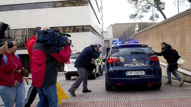 Llegada al juzgado de los detenidos